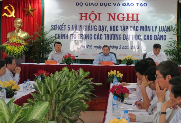 Chuyển biến tích cực trong giảng dạy học tập các môn lý luận chính trị trong các trường đại học, cao đẳng